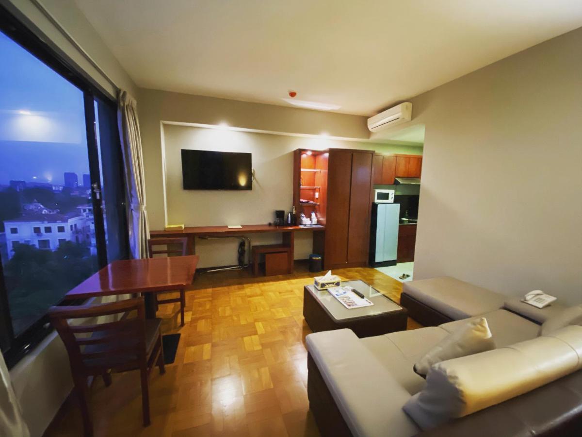 My Dream Hotel Yangon Exterior foto